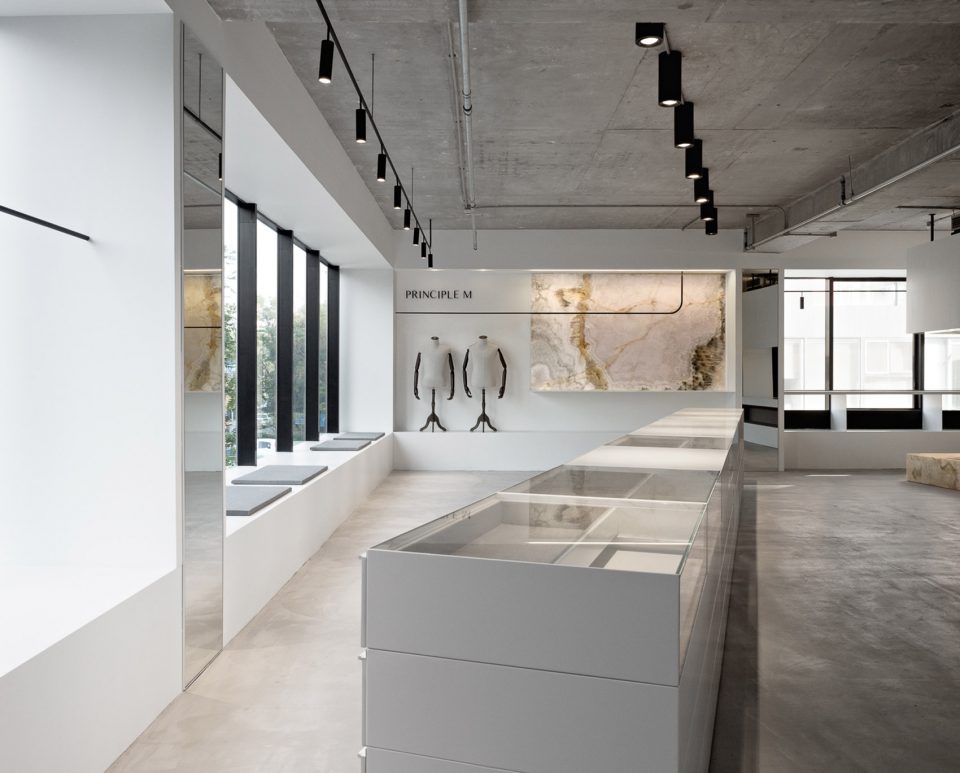 PRINCIPLE M SHOWROOM By MDDM STUDIO