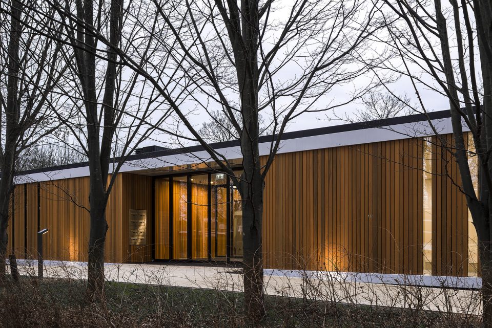 Freestanding Care Pavilion realized in Hendrik Ido Ambacht By AAAN