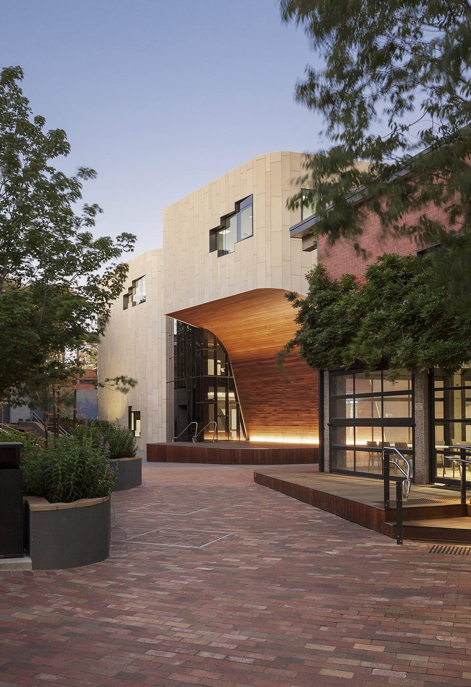 Ruyton Girls School Margaret McRae Centre by Woods Bagot