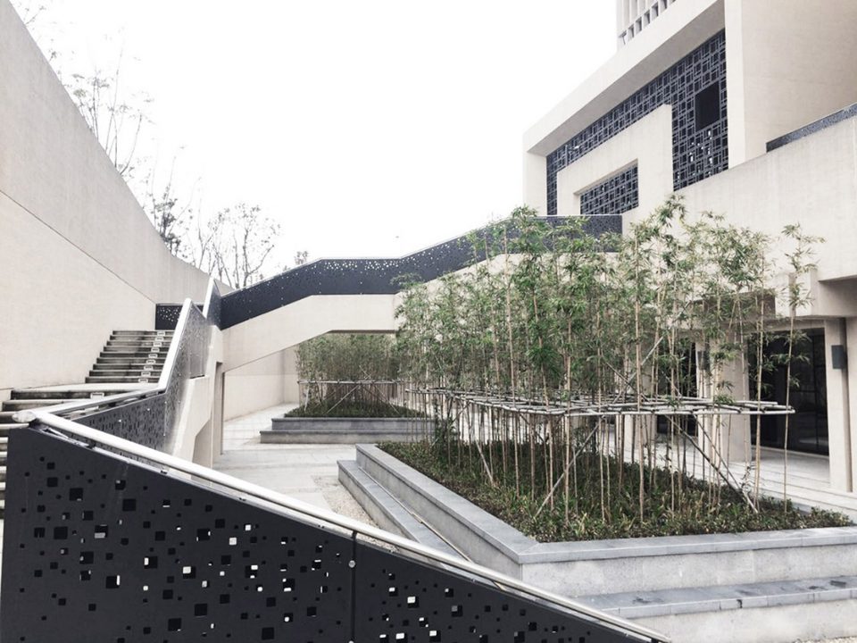 Poetic Construction Huzhou Citizen Service Center By Shenzhen HOOP Architectural Design Co. Ltd