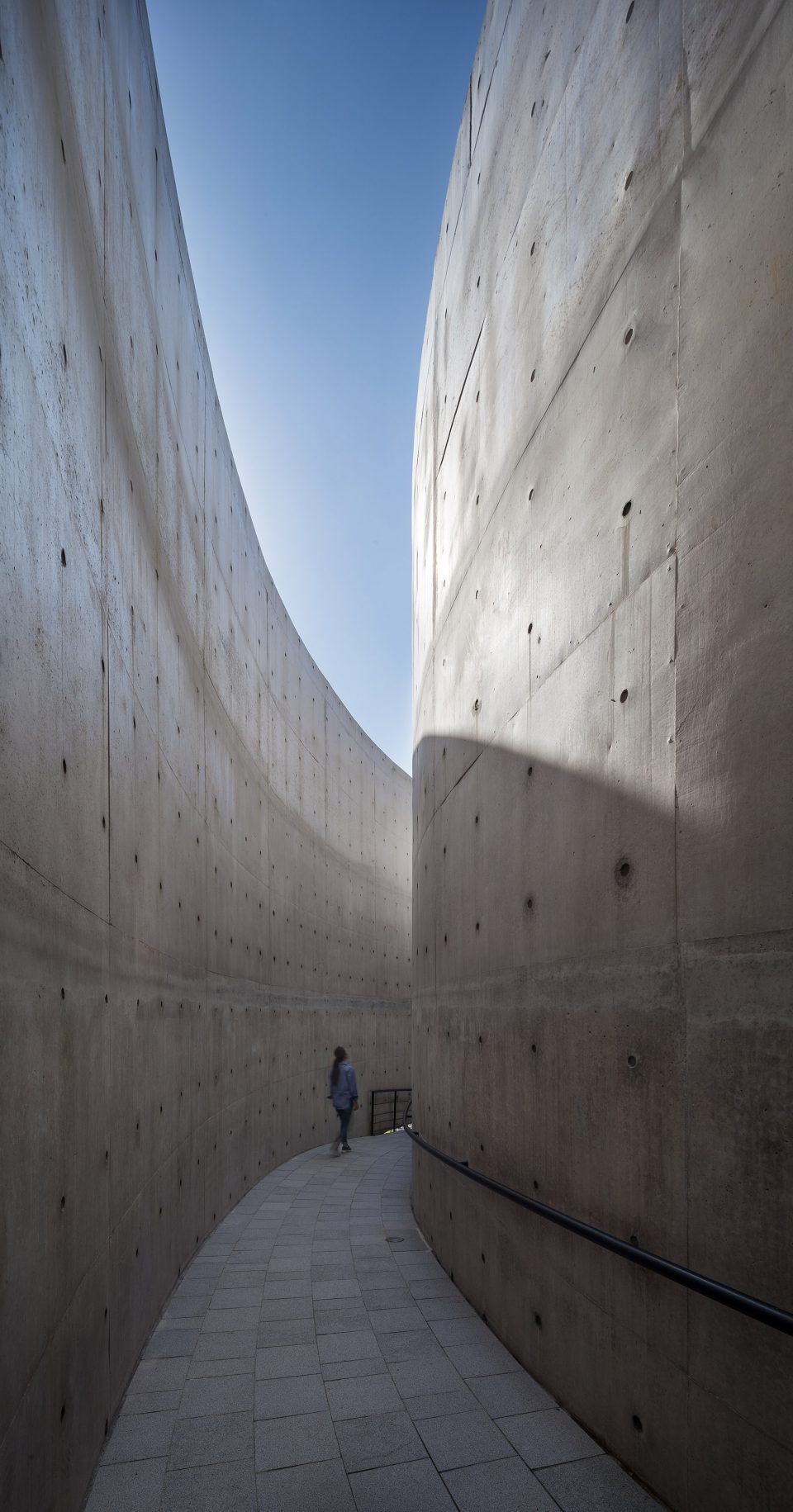 Son Yang won Memorial
