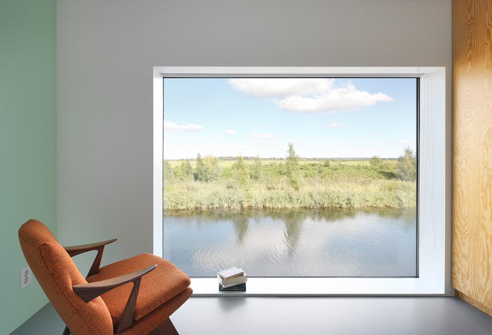 House with 11 Views By Marc Koehler Architects