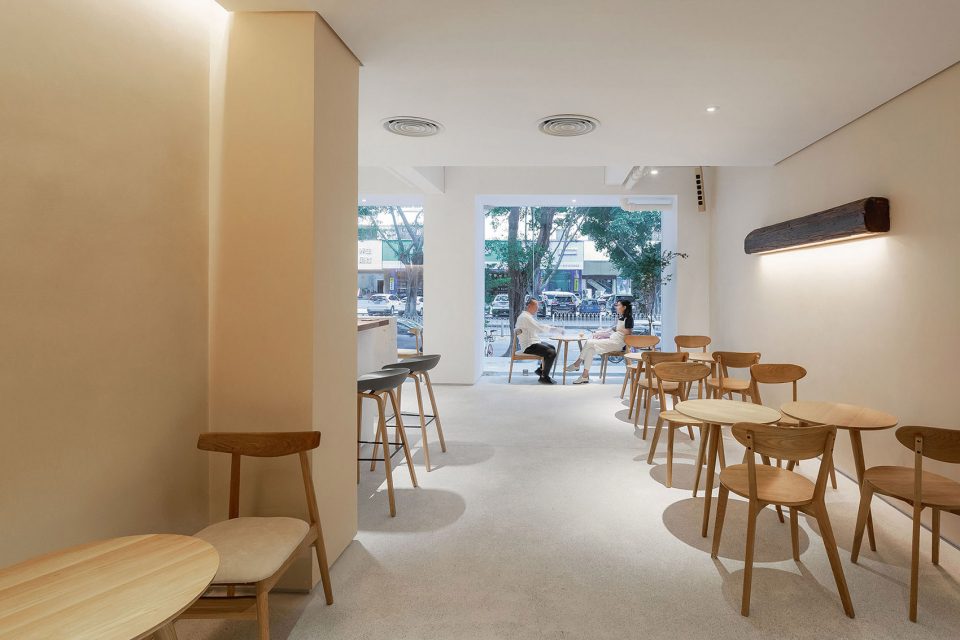 A breathing cake shop — MarierWagashi By BloomDesign