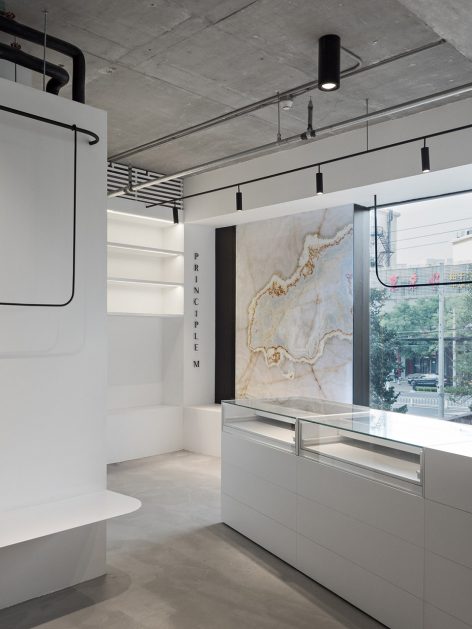 PRINCIPLE M SHOWROOM By MDDM STUDIO