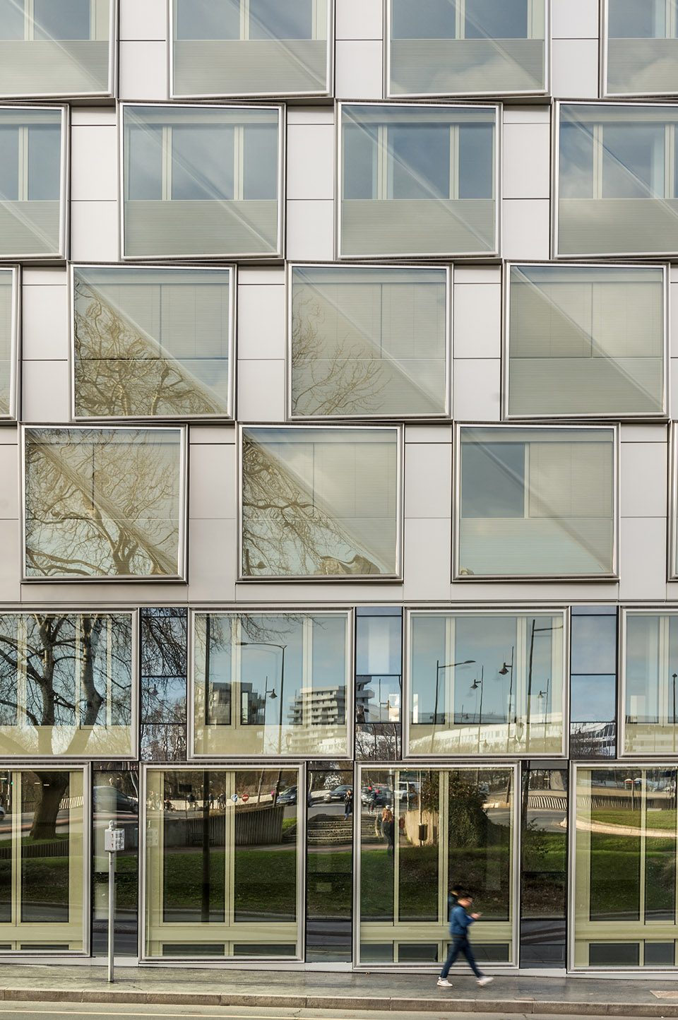 QUAI OUEST By Brenac Gonzalez Associés architecture office