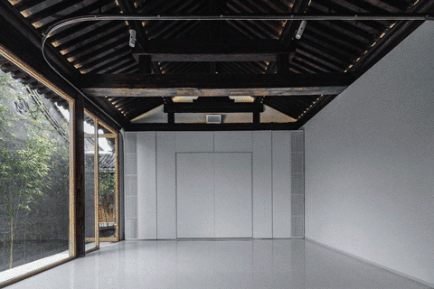 Twisting Courtyard By ARCHSTUDIO