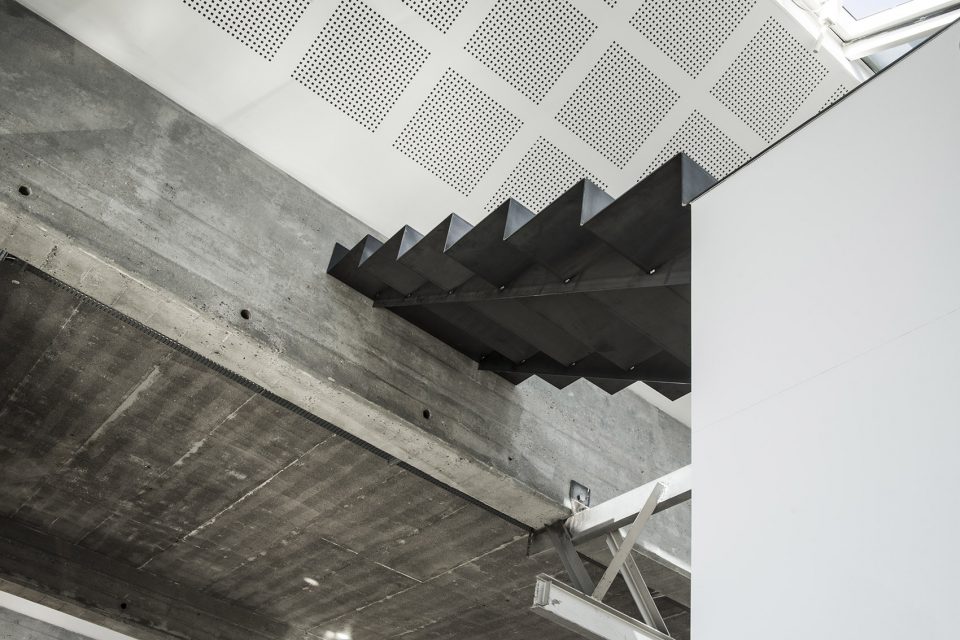 FLOS Scandinavia showroom By OEO Studio
