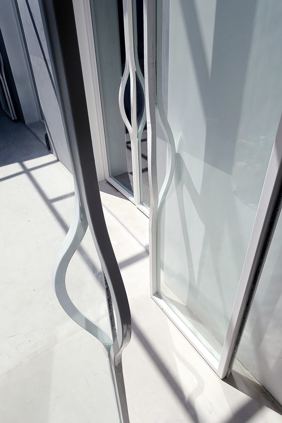G M Gallery by Linjian Studio