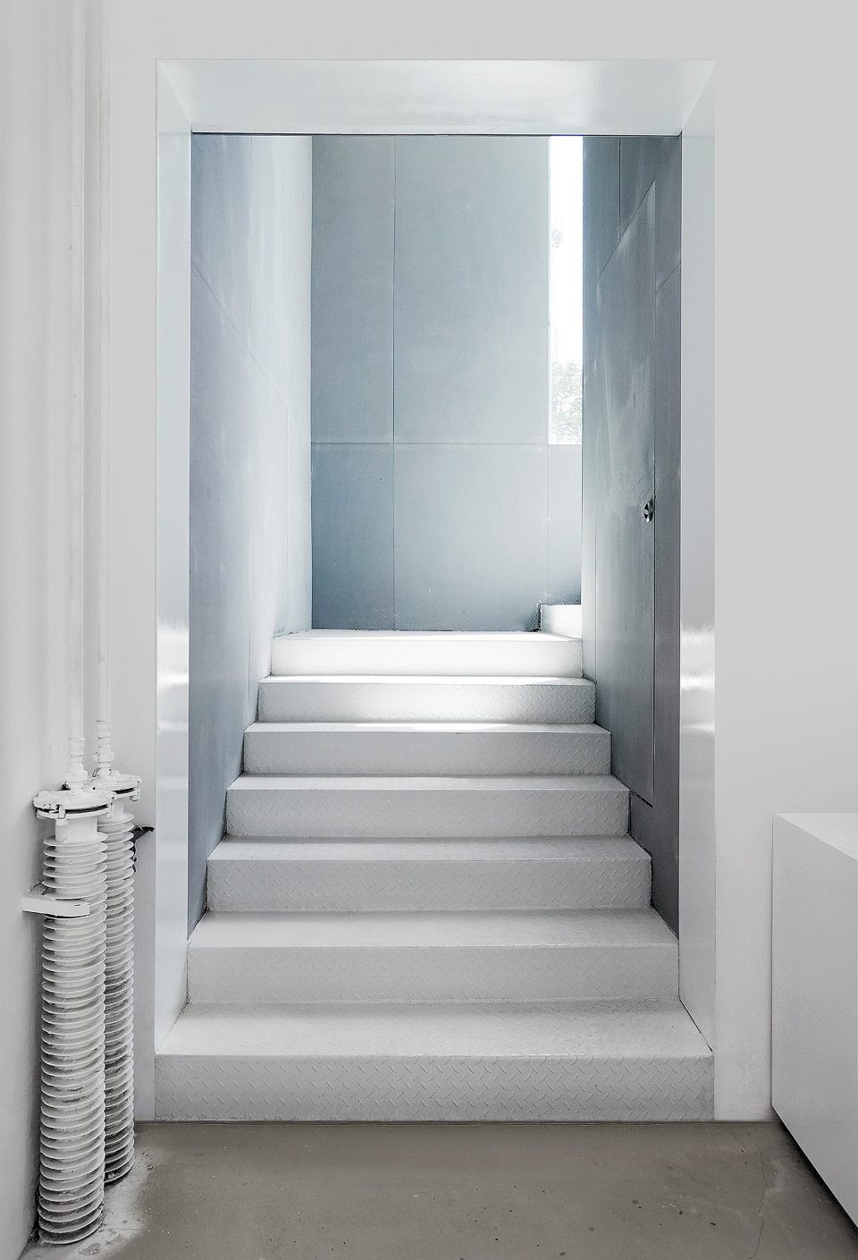 G M Gallery by Linjian Studio