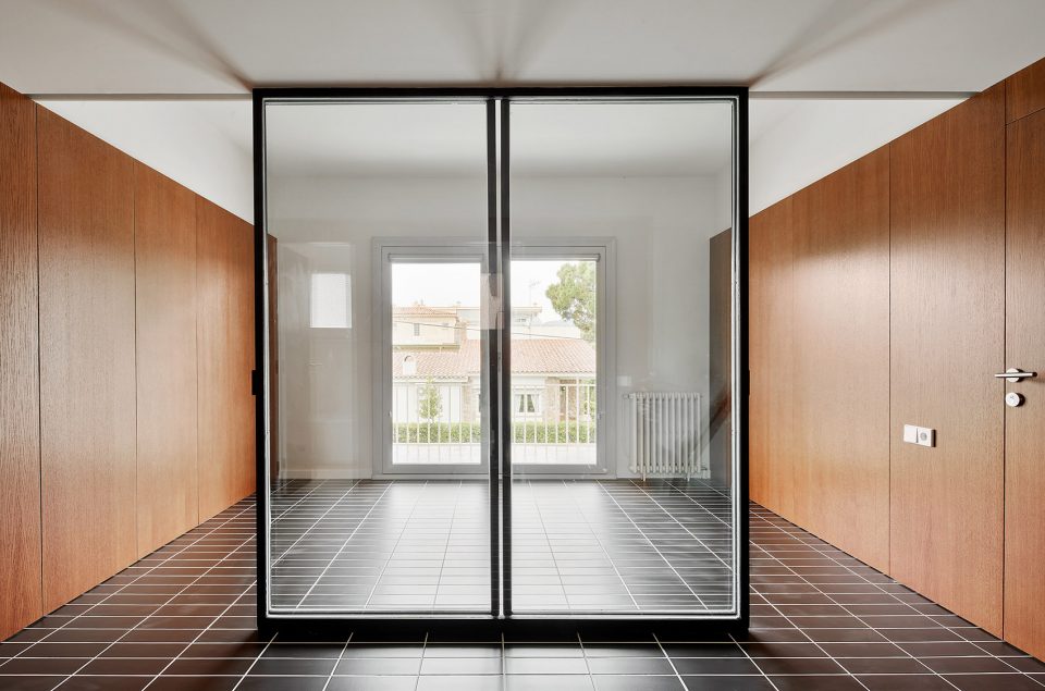 Casa 1016 by Casa 1016 by Raul Sanchez