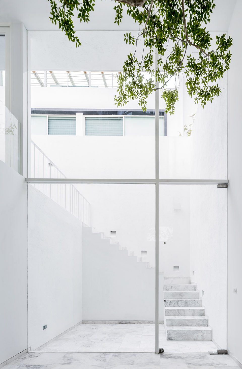 The Cave By Abraham Cota Paredes Arquitectos