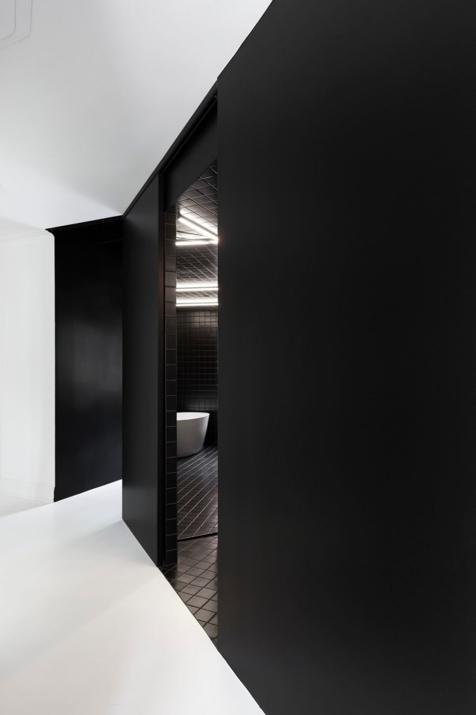 IN 2 by Jean Verville architecte