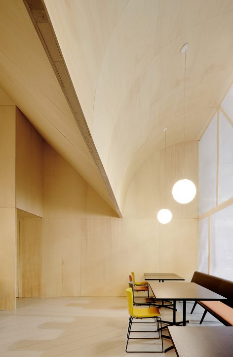 Arper’s Booth By MAIO