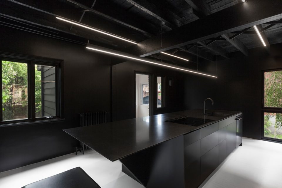 IN 2 by Jean Verville architecte