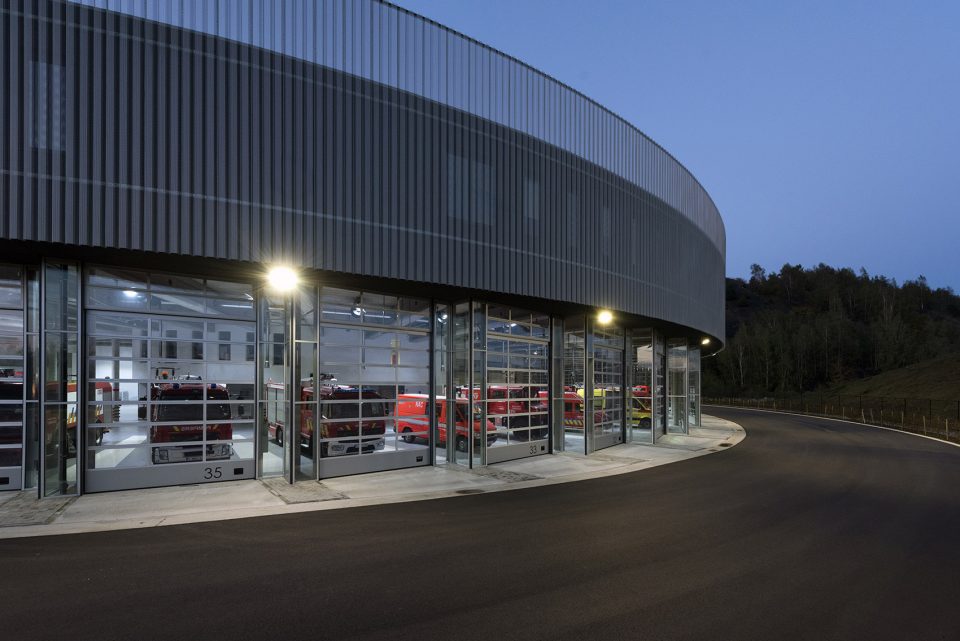 night view1 Fire Station THOMAS PIRON CIT BLATON