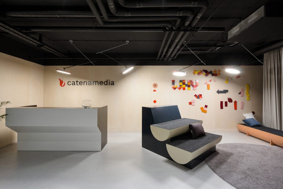 Catena Media Belgrade office by Studio AUTORI 000