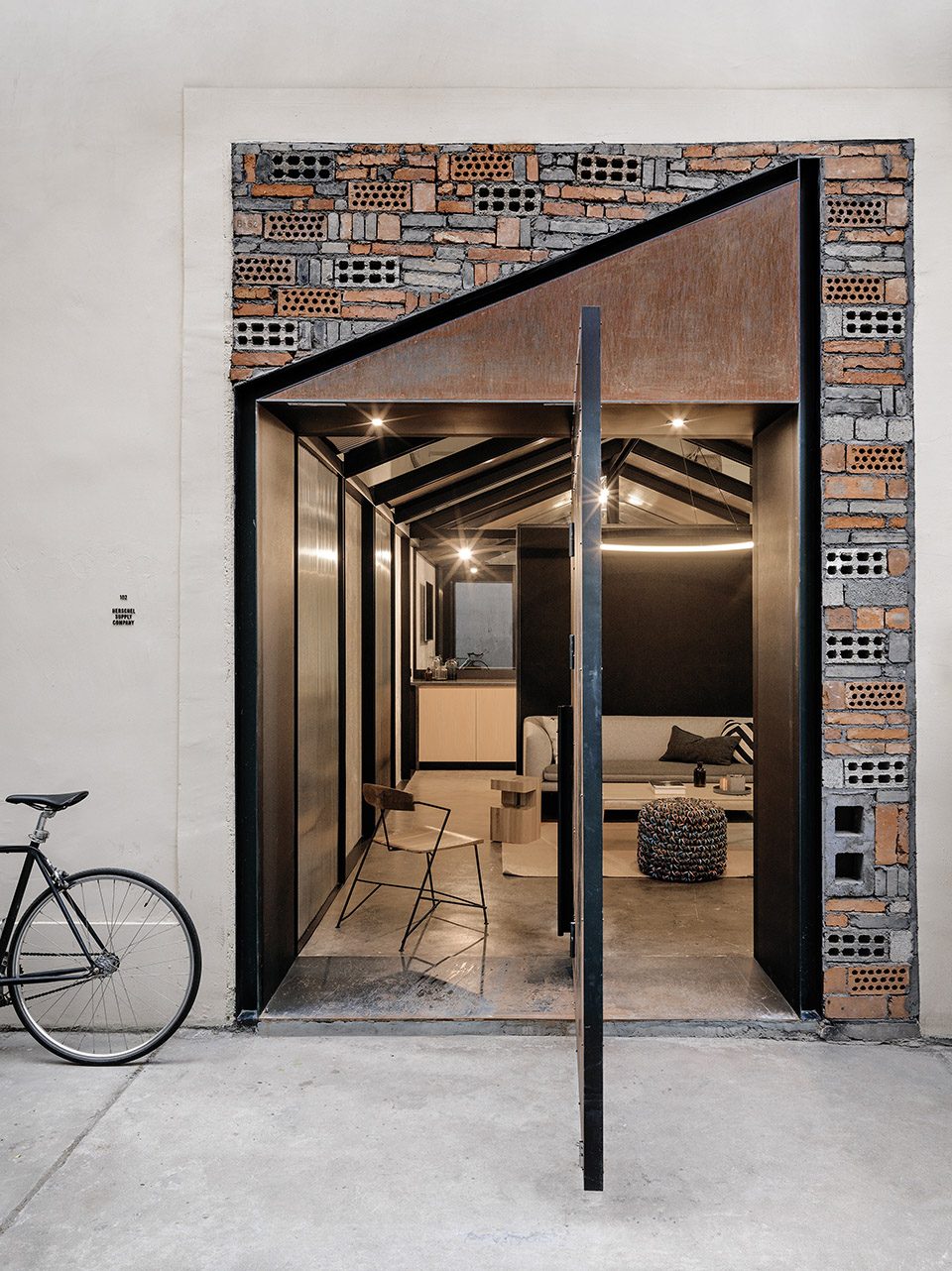 Line House By Linehouse