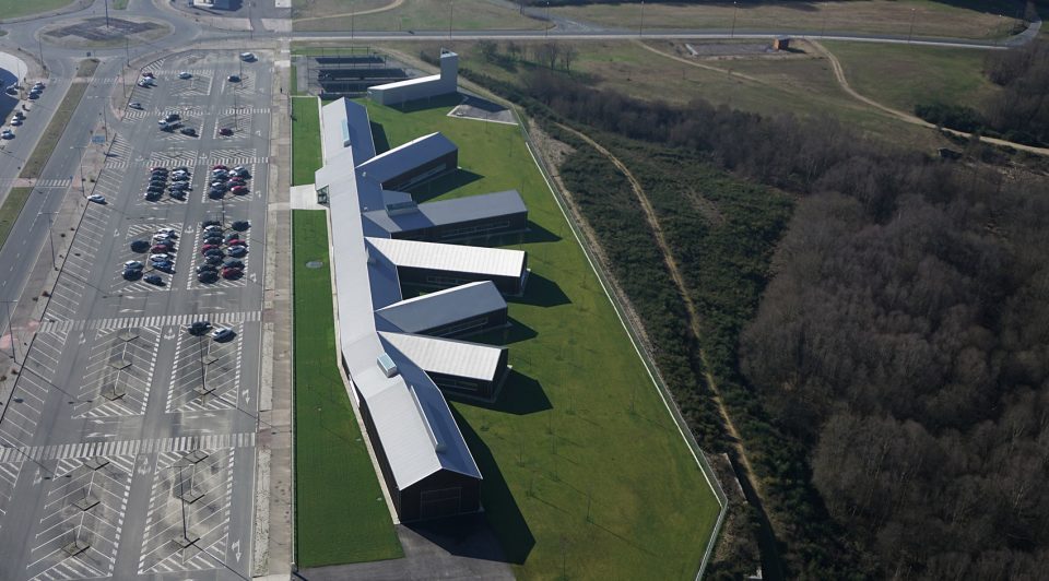 New Building For Norvento By Francisco Mangado 960x532