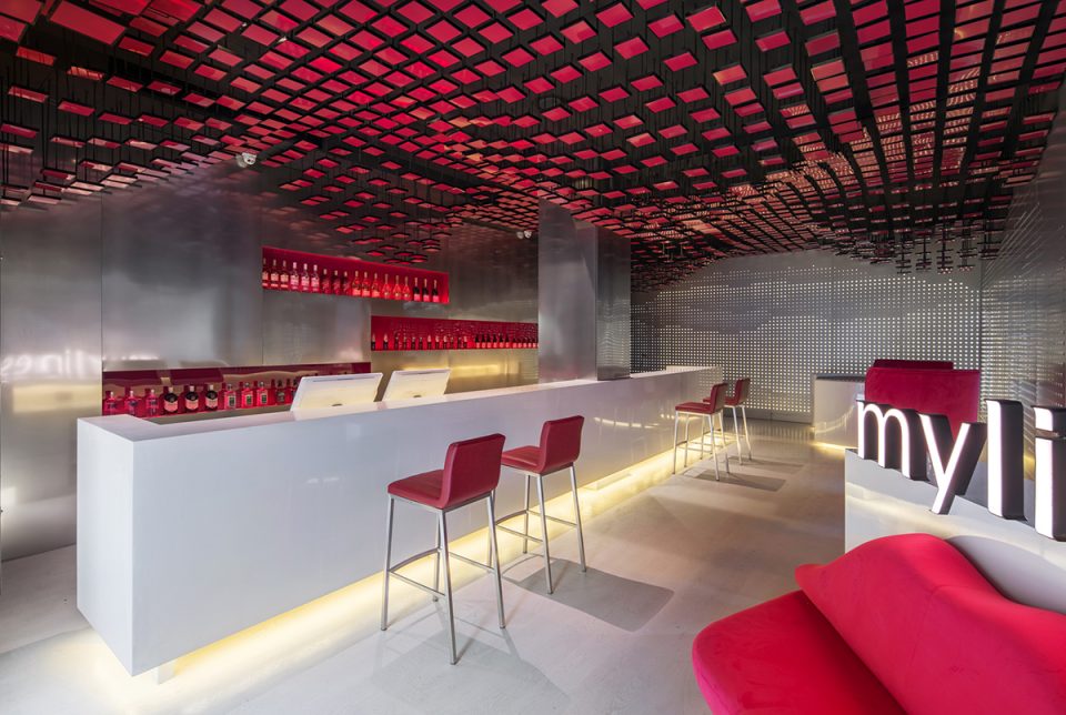 Mylines Hotel By LYCS Architecture