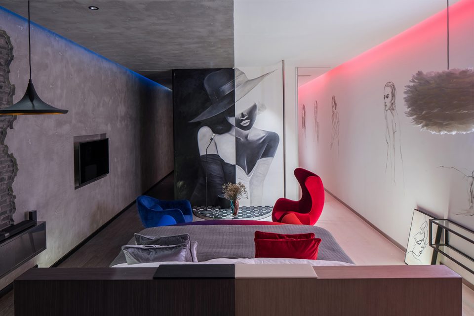 Mylines Hotel By LYCS Architecture