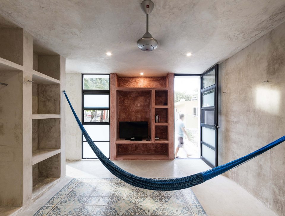 El Palmar summer house by David Cervera