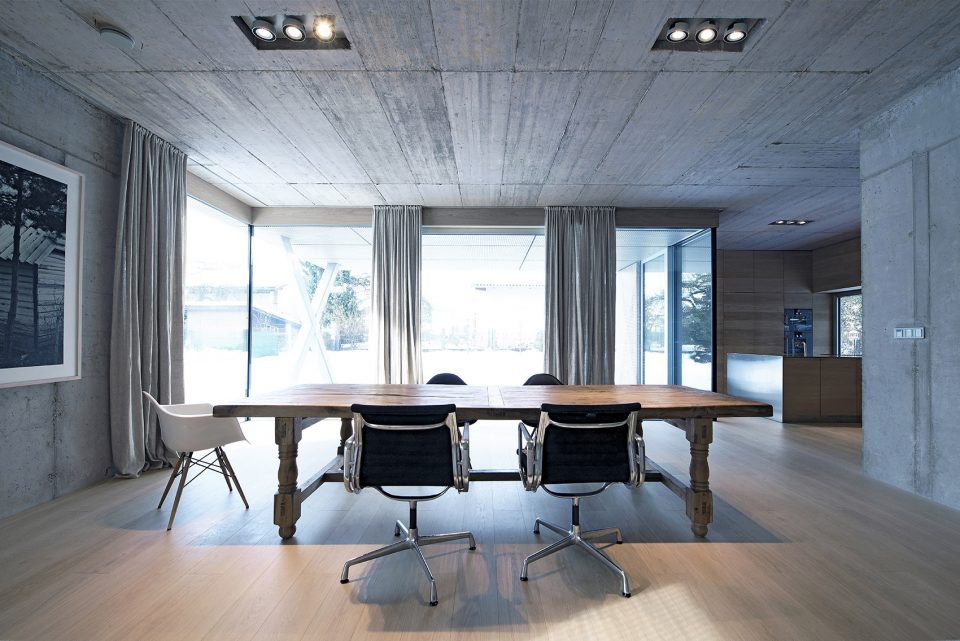 Villa Criss Cross Envelope By OFIS Architects