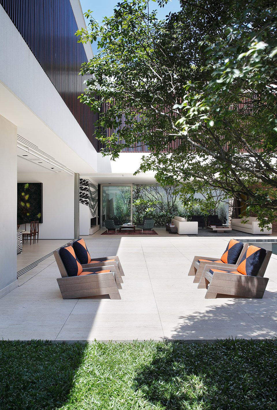 AH HOUSE STUDIO GUILHERME TORRES 23
