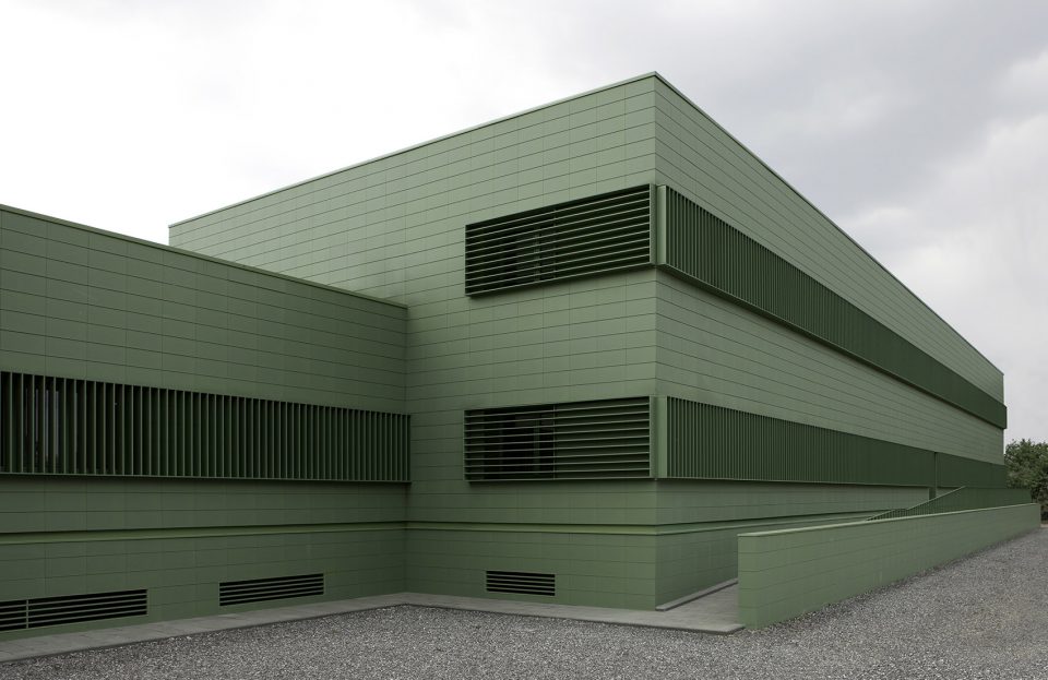 Technological Centre Lucca Italy by Pietro Carlo Pellegrini 4
