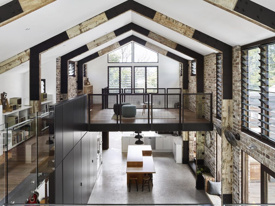 Glasshouse Mountains Residence By Maytree Studios