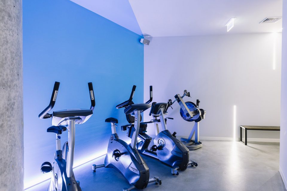 Gravity Cryotherapy Centre by Rara Architecture