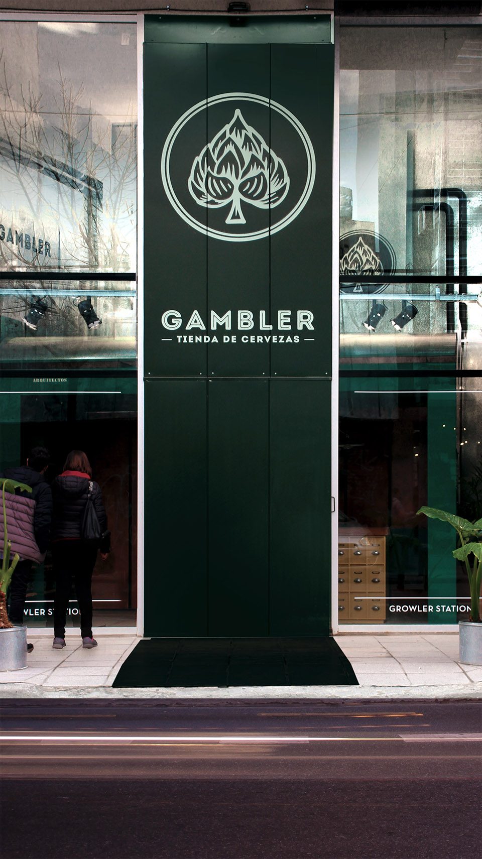 Gambler crafted beer store by Carbono Atelier