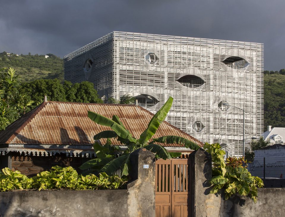 MEDIA LIBRARY ST PAUL By PERIPHERIQUES Architects
