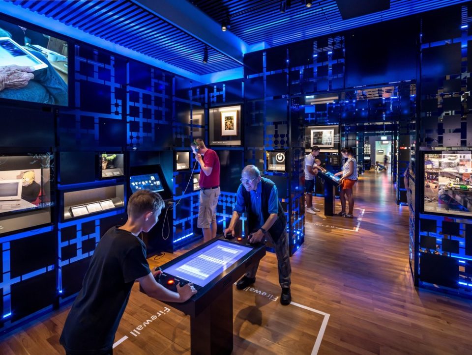 New Permanent Exhibition for the Swiss Museum of Communication By Kossmann.dejong