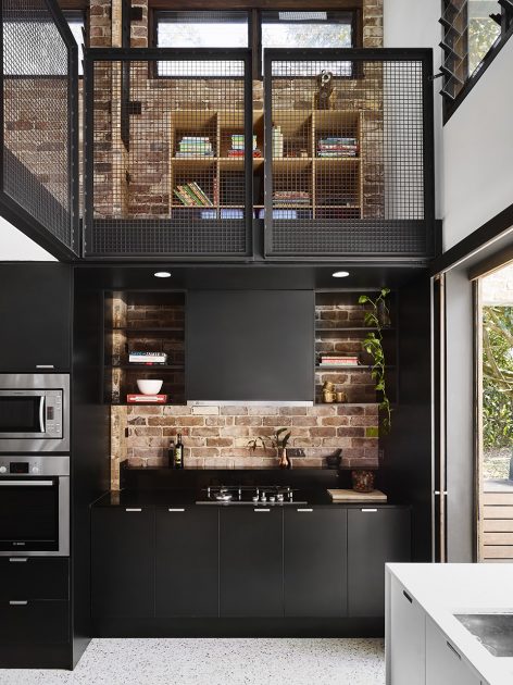 Glasshouse Mountains Residence By Maytree Studios