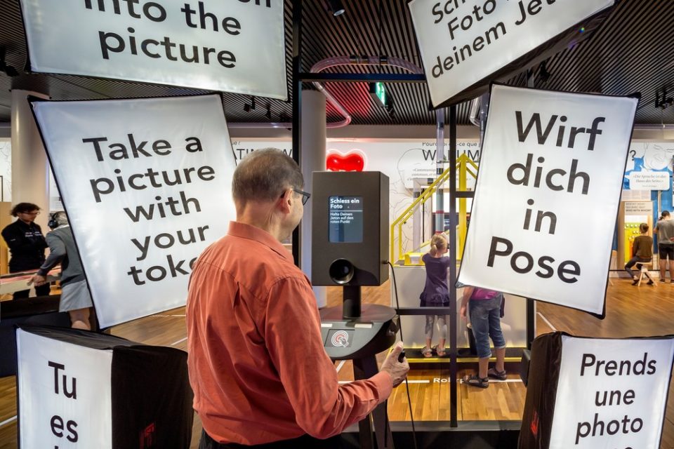 New Permanent Exhibition for the Swiss Museum of Communication By Kossmann.dejong