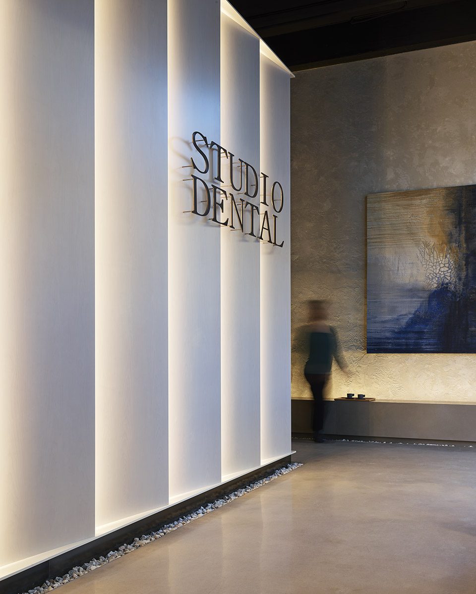 Studio Dental by Montalba Architects