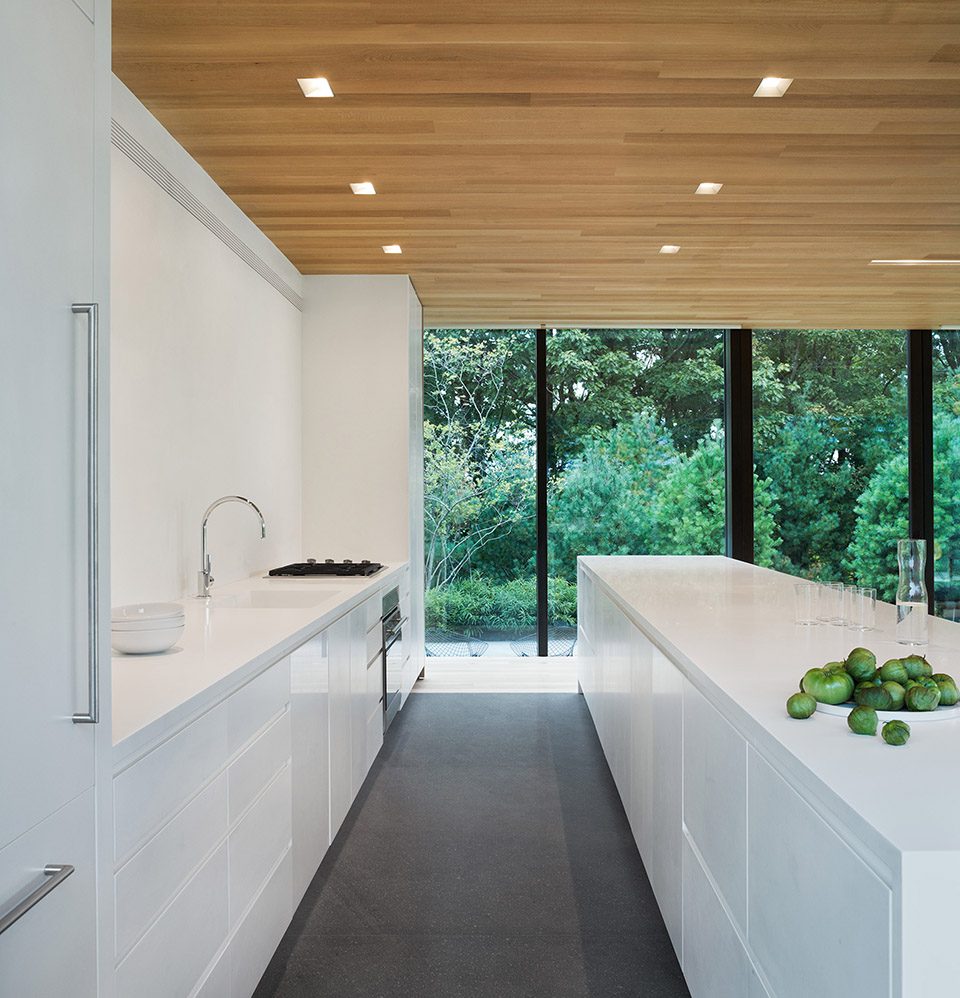 LM Guest House By Desai Chia Architecture
