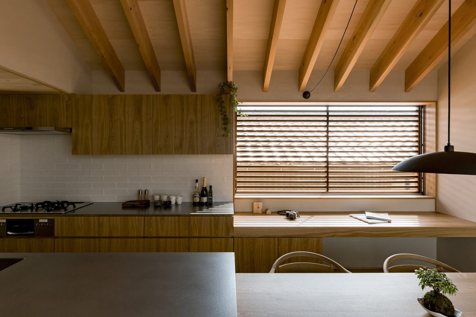 Shoei House by HEARTH ARCHITECTS
