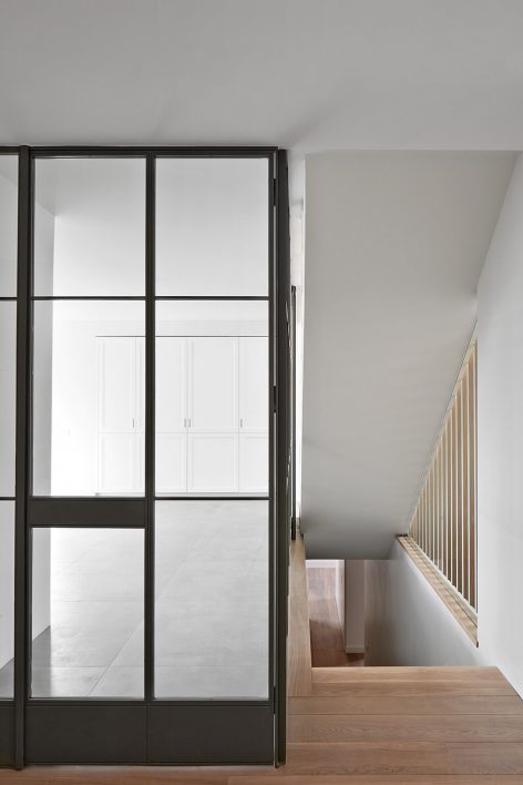 house md by lucas y hernandez gil arquitectos