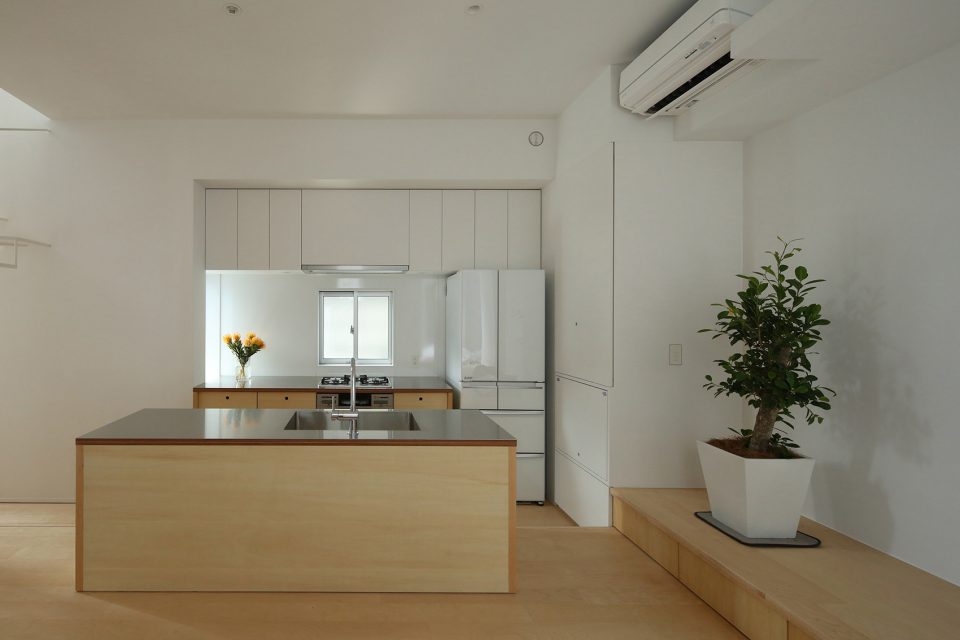 House with 30000 Books By Takuro Yamamoto Architects