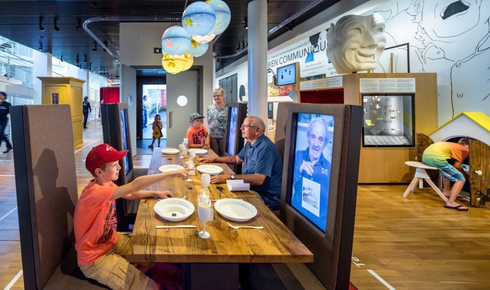 New Permanent Exhibition for the Swiss Museum of Communication By Kossmann.dejong
