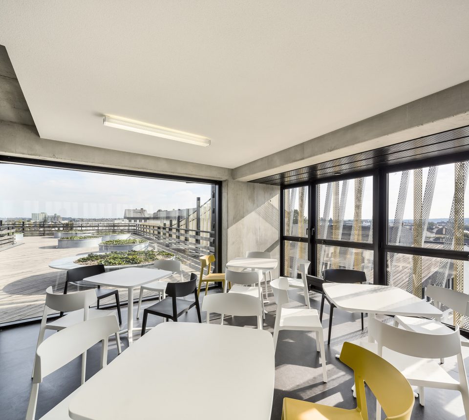 LA LICORICE By PERIPHERIQUES MarinTrottin Architectes
