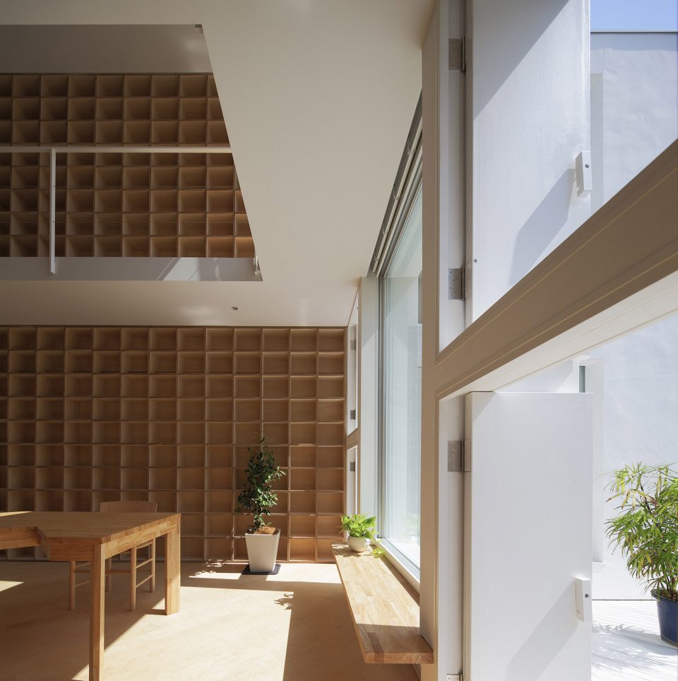 House with 30000 Books By Takuro Yamamoto Architects