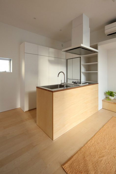 House with 30000 Books By Takuro Yamamoto Architects