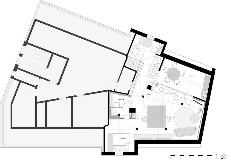 Maisonette P155 By Ippolito Fleitz Group