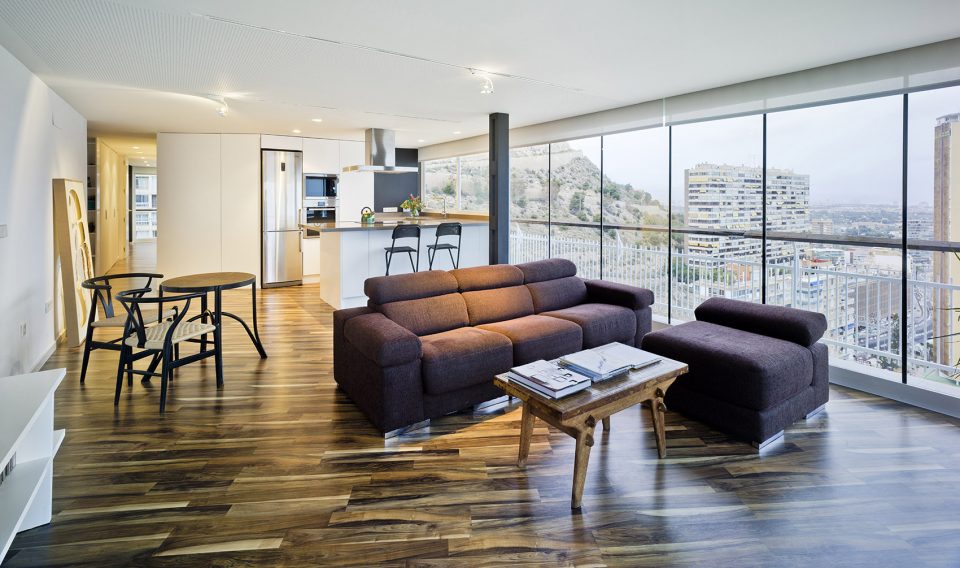Lluna’s Apartment by COR ASOCIADOS ARQUITECTOS Miguel Rodenas Jesús Olivares