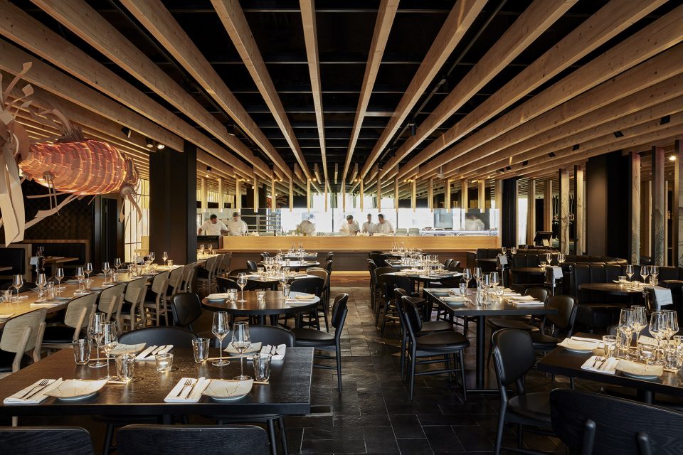 Restaurant IZAKAYA Munich by concrete