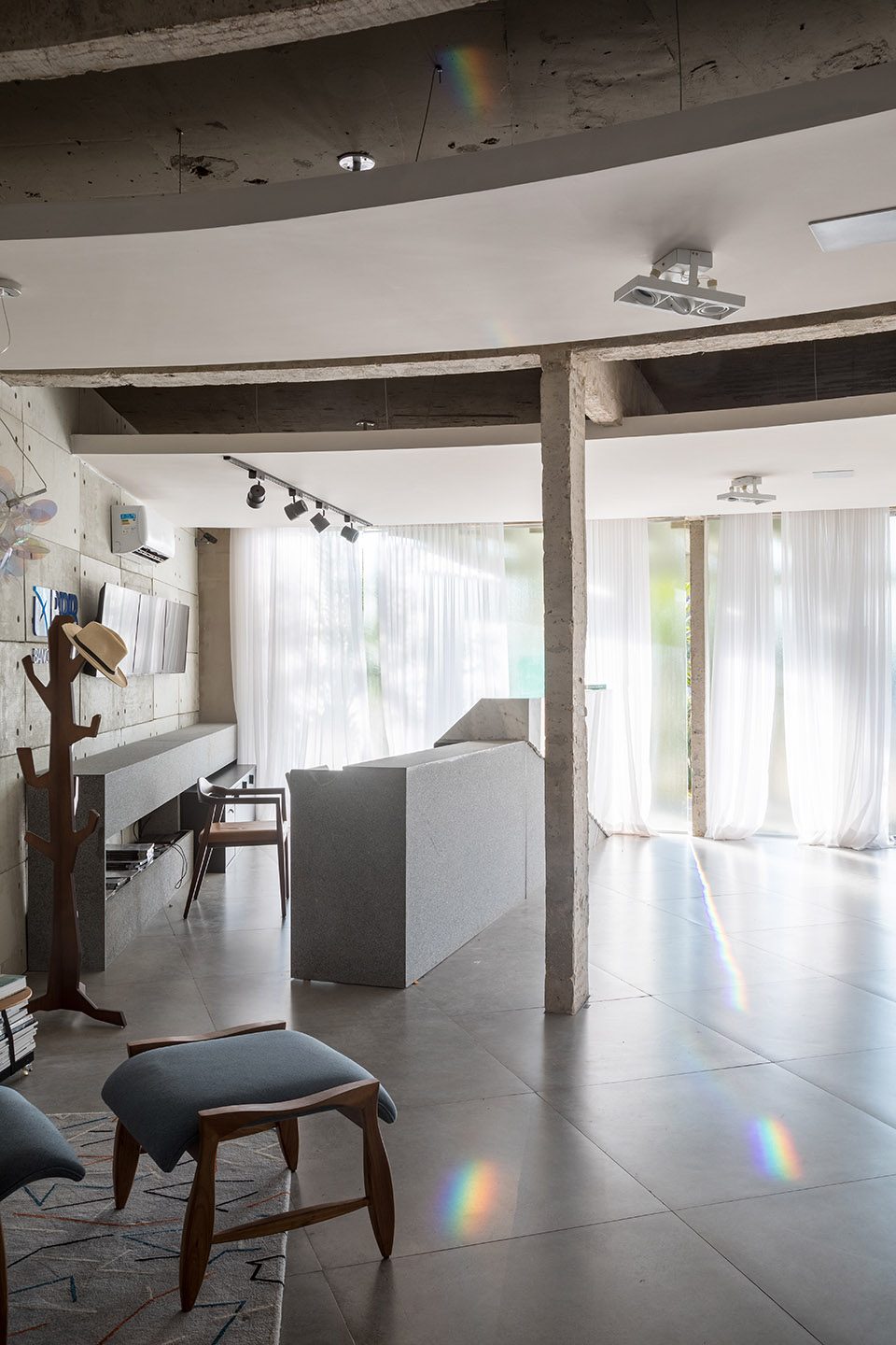 Gallery 6 One By Debaixo do Bloco Arquitetura