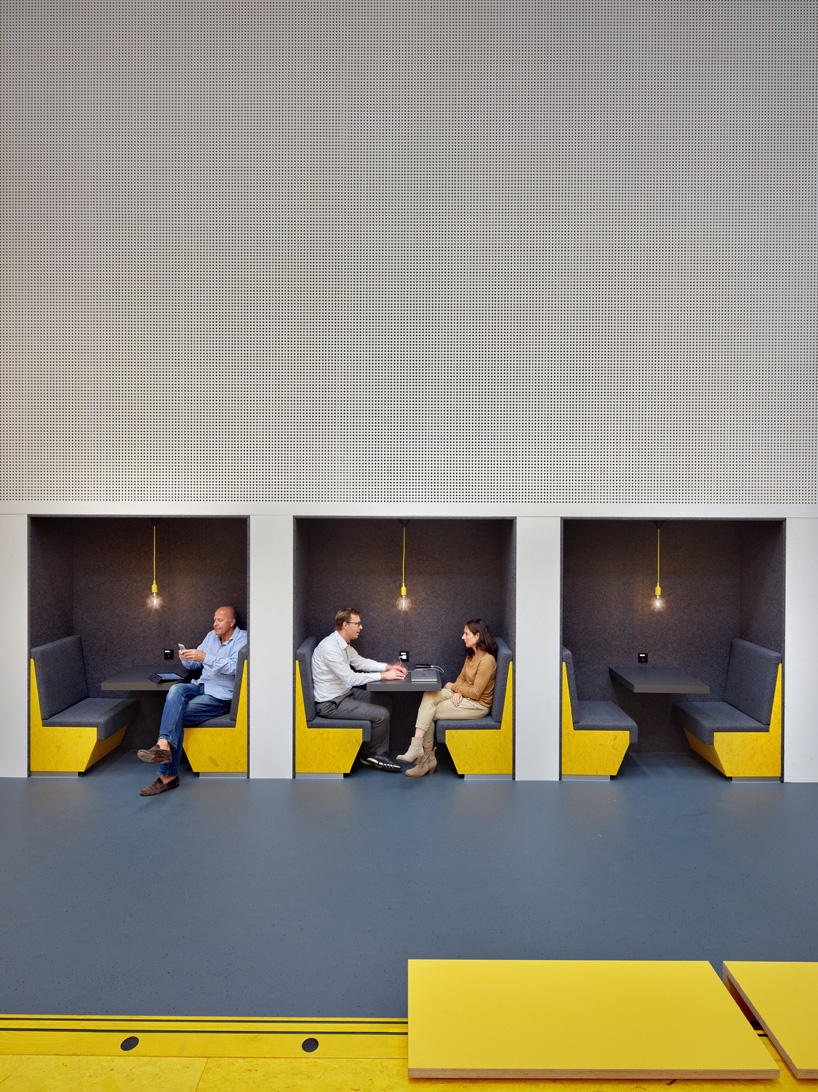 TEACHING LAB TU Delft By GROUP A