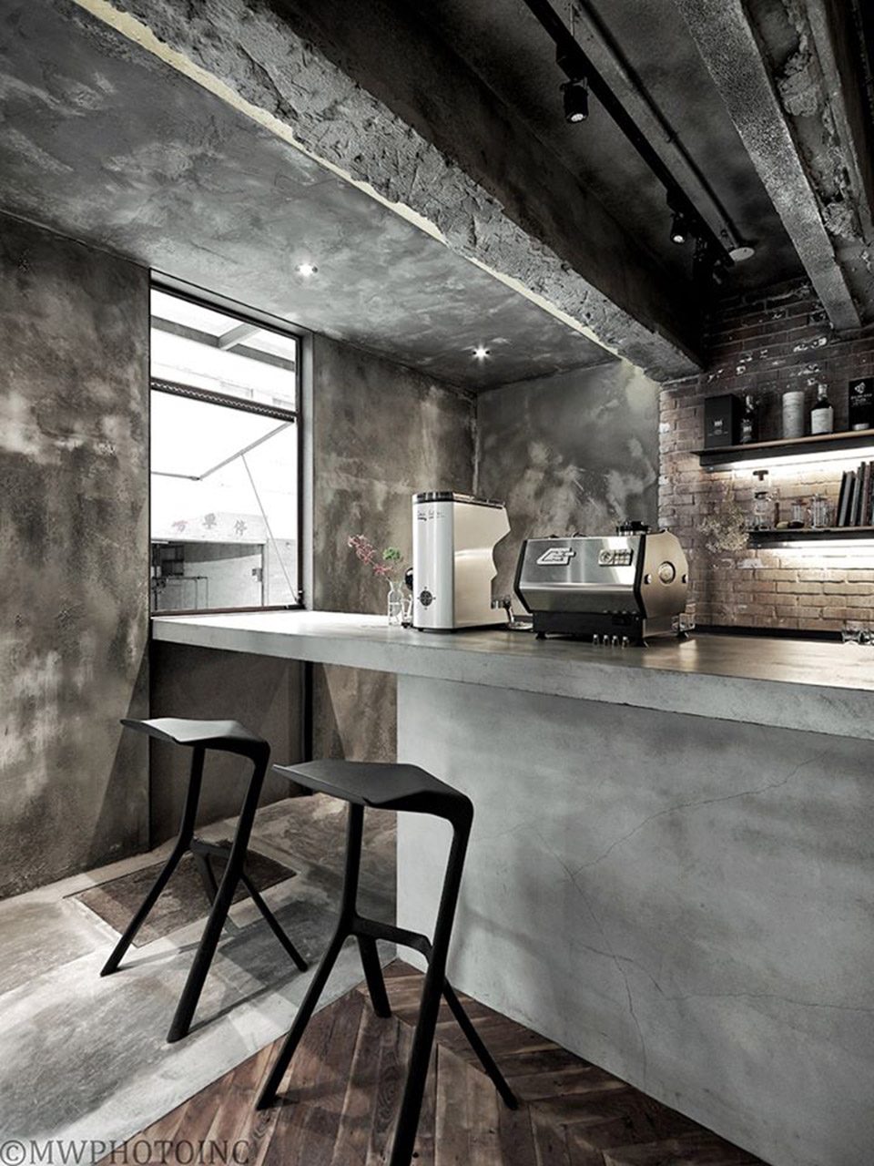 The W Space By One Work Design